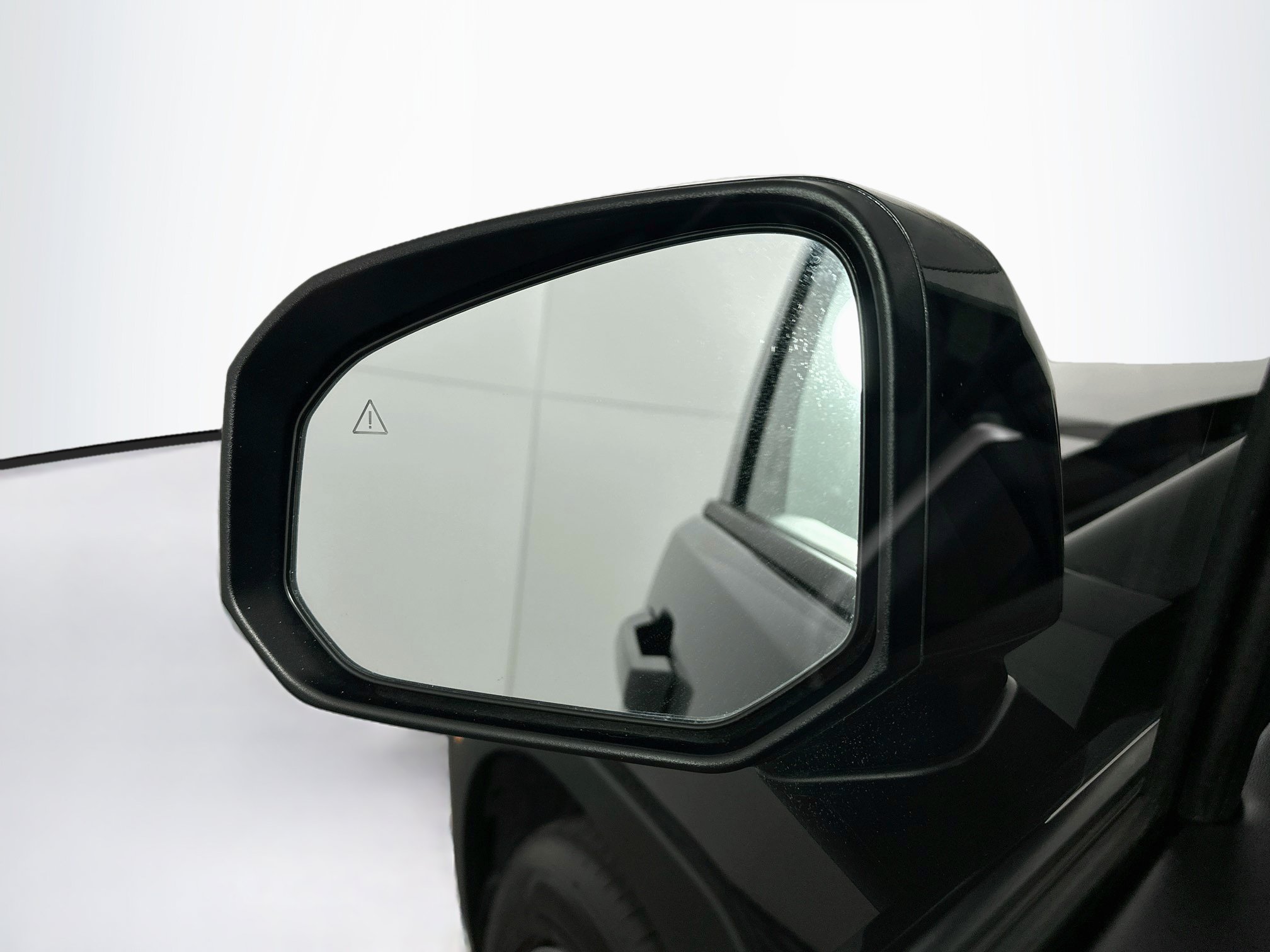 Used 2026 Hyundai Santa Fe SEL AWD/4WD image 16