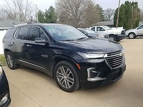 Certified 2023 Chevrolet Traverse High Country image 2