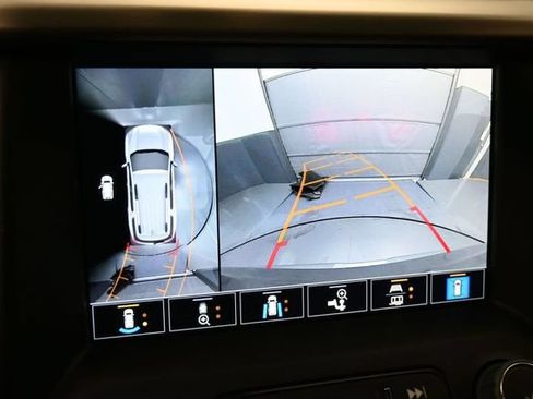 Used 2023 GMC Acadia Denali w/ Denali Ultimate Package AWD/4WD image 14