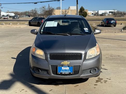 Used 2009 Chevrolet Aveo5 LT image 8