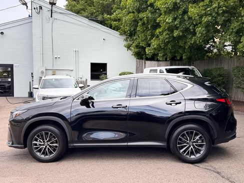 Used 2023 Lexus NX 350 AWD image 3