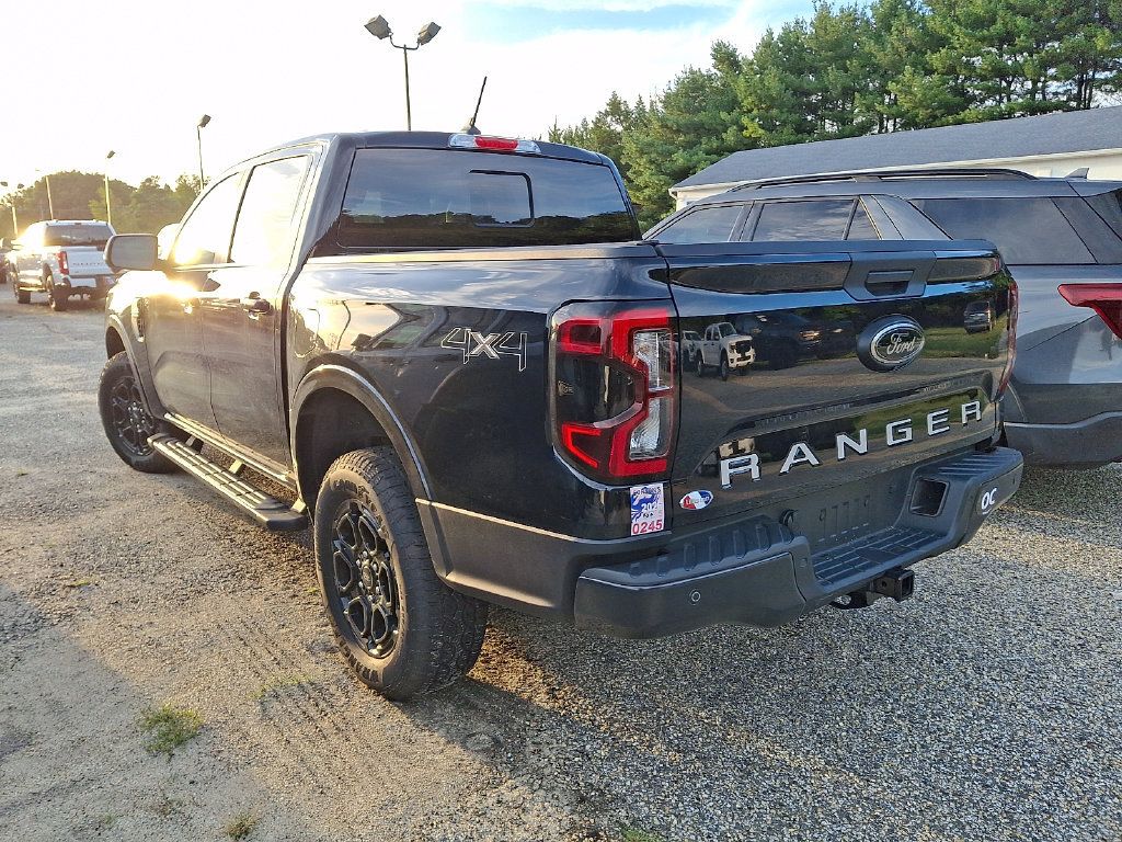 Used 2025 Ford Ranger Lariat w/ Black Appearance Package AWD/4WD image 6