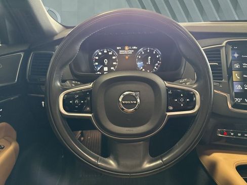 Used 2019 Volvo XC90 T6 Momentum w/ Protection Package Premier image 14
