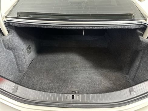 Used 2016 Cadillac XTS Luxury AWD/4WD image 29