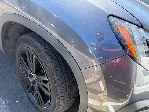 Used 2021 Honda Pilot Special Edition image 3