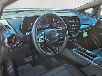 New 2026 Chevrolet Equinox EV RS FWD video 3