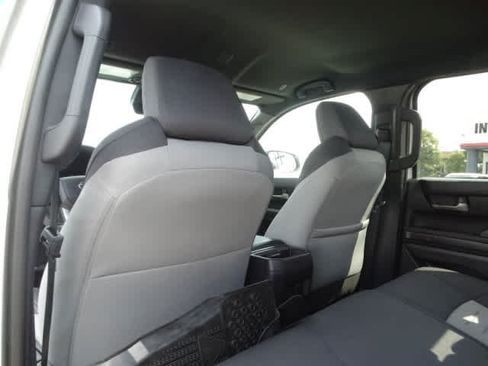 Used 2025 Toyota Tacoma TRD Sport AWD/4WD image 22