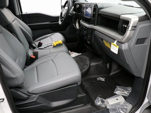 New 2025 Ford F450 XL w/ XL Chrome Package image 25