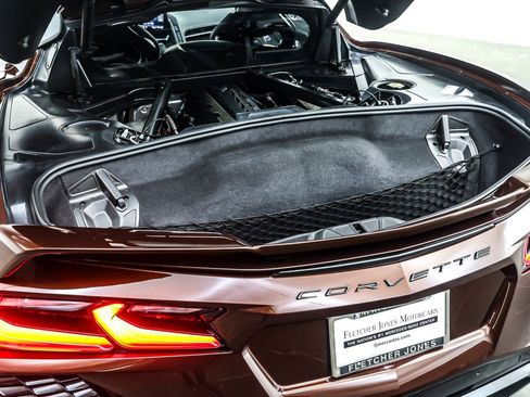 Used 2023 Chevrolet Corvette Stingray Premium Cpe w/ Z51 Performance Package image 22