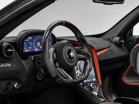 Used 2021 McLaren 765LT RWD image 57