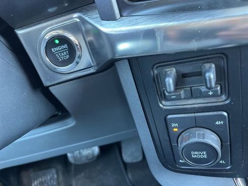 Used 2023 Ford F150 Lariat image 46