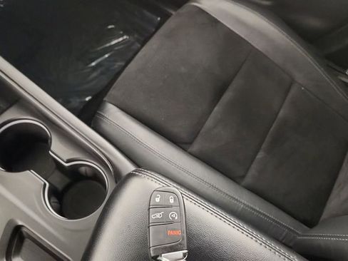 Used 2022 Dodge Durango GT AWD/4WD image 22