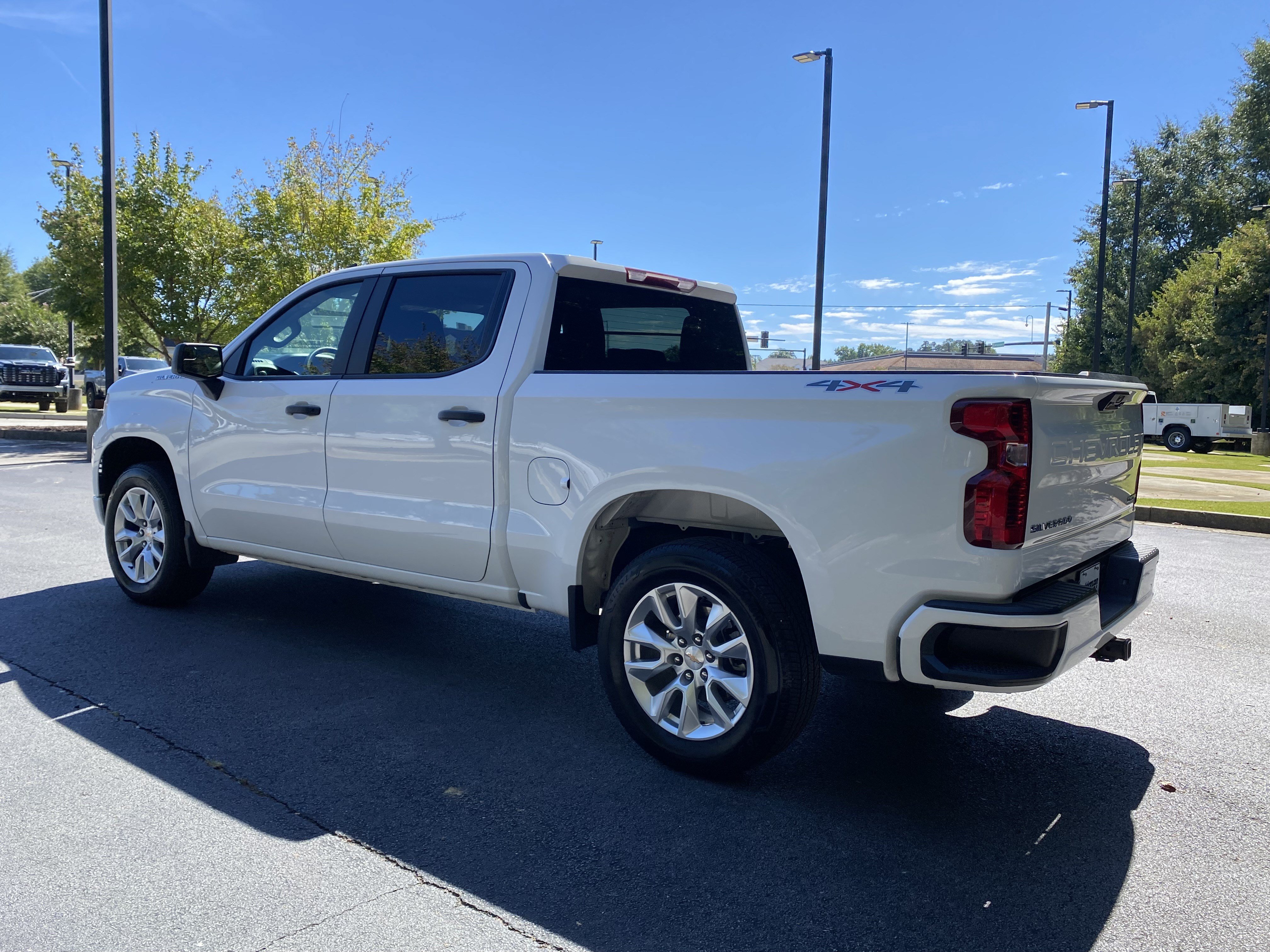 Used 2026 Chevrolet Silverado 1500 Custom AWD/4WD image 7