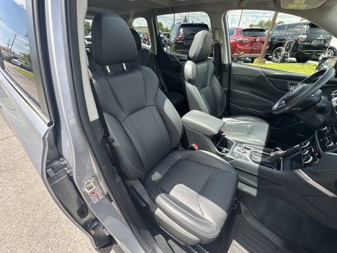 Used 2019 Subaru Forester Limited AWD/4WD image 29