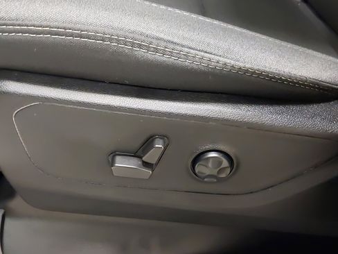 Used 2021 RAM 1500 Big Horn image 22