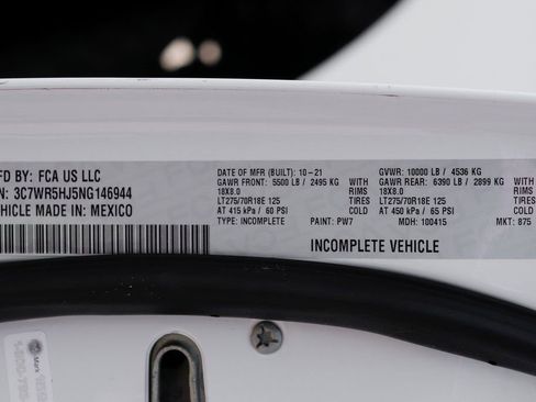 Used 2022 RAM 2500 Tradesman w/ Chrome Appearance Group image 52