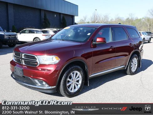 Used 2019 Dodge Durango SXT w/ 3rd Row Seating Group image 1