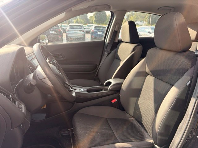 Used 2019 Honda HR-V LX image 5
