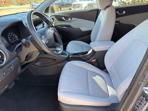 Certified 2023 Hyundai Kona SEL w/ Convenience Package image 24