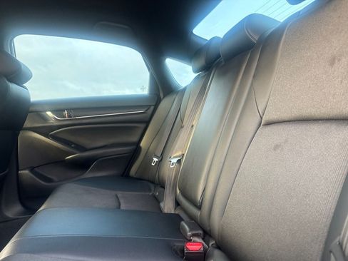 Used 2022 Honda Accord Sport image 32