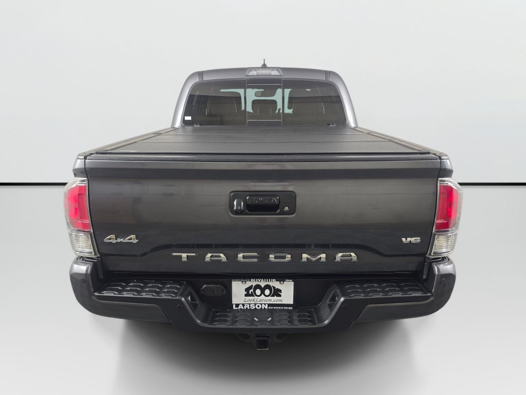Used 2021 Toyota Tacoma Limited AWD/4WD image 4