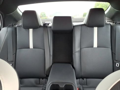 Used 2025 Toyota Camry SE w/ Multimedia Upgrade Package FWD image 17