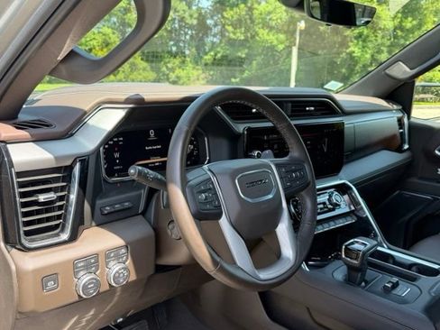 Used 2026 GMC Sierra 1500 Denali w/ Denali Reserve Package AWD/4WD image 16