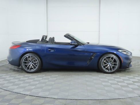 Used 2020 BMW Z4 sDrive30i w/ Convenience Package image 4