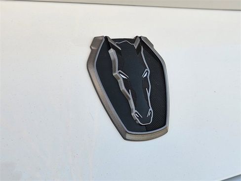 Used 2025 Ford Mustang Dark Horse image 8