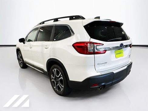Used 2023 Subaru Ascent Limited w/ Technology Package AWD/4WD image 7