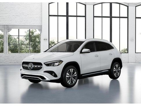 Used 2025 Mercedes-Benz GLA 250 image 38