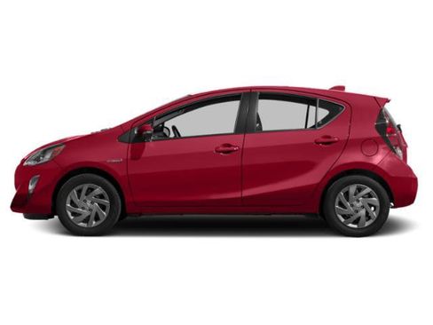 Used 2015 Toyota Prius C Two image 3
