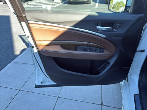 Certified 2019 Acura MDX Sport Hybrid w/ Advance Pkg image 13