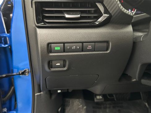 Certified 2021 Nissan Sentra SV image 24