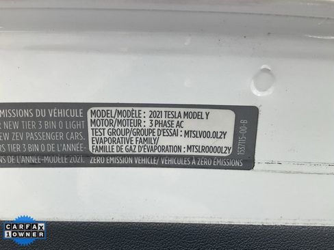 Used 2021 Tesla Model Y Long Range image 11