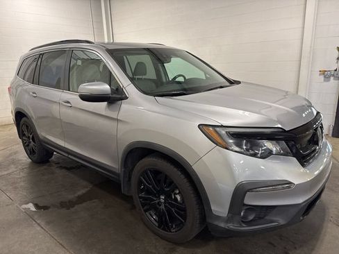 Used 2021 Honda Pilot Special Edition image 3