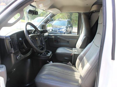 Used 2020 Chevrolet Express 2500 w/ Driver Convenience Package RWD image 11
