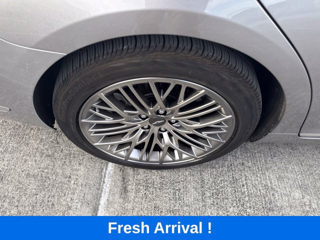 Used 2021 Genesis G90 3.3T Premium AWD/4WD image 24