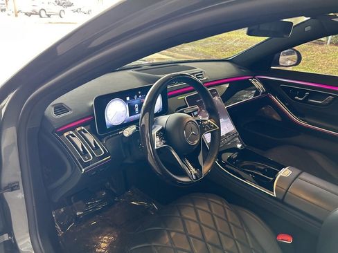 Used 2021 Mercedes-Benz S 580 4MATIC Sedan image 6