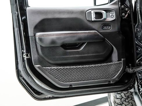 Used 2023 Jeep Wrangler Unlimited Rubicon 392 w/ Dual Top Group AWD/4WD image 43