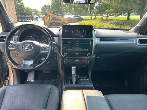 Certified 2023 Lexus GX 460 Premium w/ Premium Package AWD/4WD image 14
