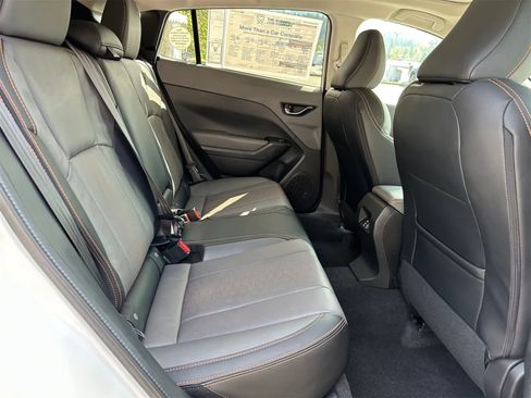 New 2025 Subaru Crosstrek 2.5i Limited w/ Crosstrek Mirror Package image 11
