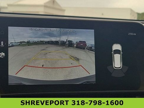 Used 2025 Kia Sportage EX FWD image 15