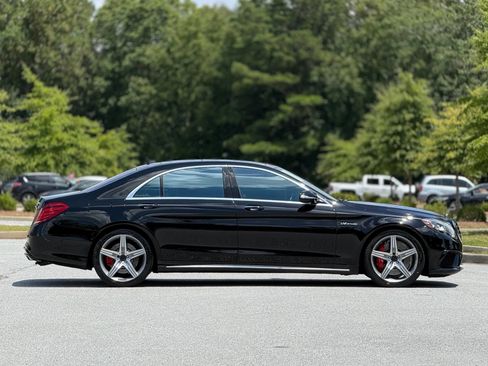 Used 2015 Mercedes-Benz S 63 AMG 4MATIC Sedan image 12