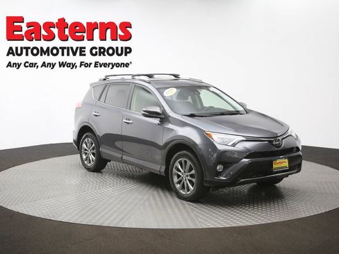 Used 2018 Toyota RAV4 Limited image 54