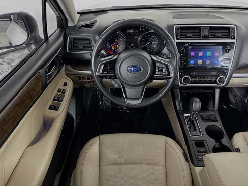 Used 2018 Subaru Outback 3.6R Limited image 21