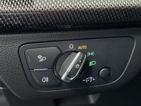 Used 2025 Audi SQ5 Premium Plus w/ Premium Plus Package image 26