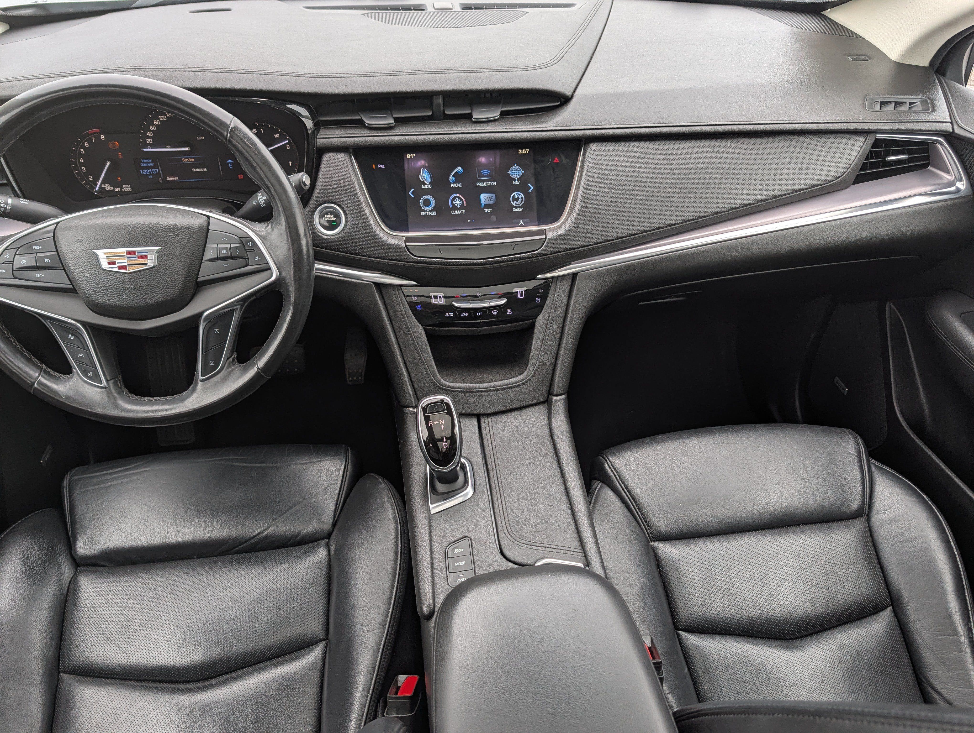 Used 2017 Cadillac XT5 Premium Luxury AWD/4WD image 10