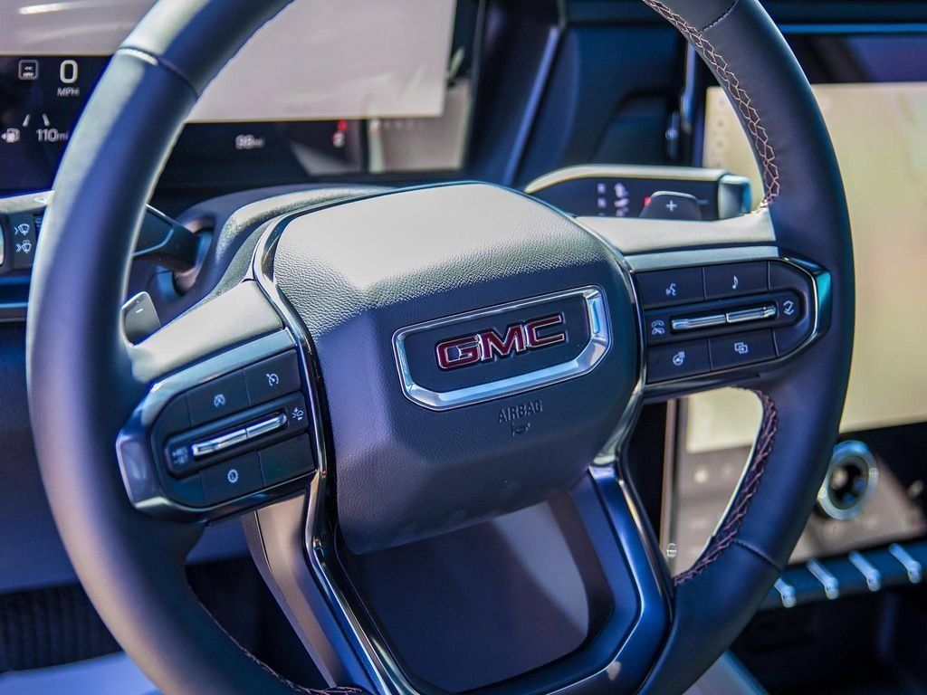 New 2026 GMC Terrain AT4 w/ Technology Package II AWD/4WD image 43