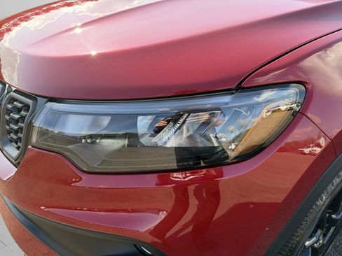 New 2026 Jeep Compass Latitude image 29